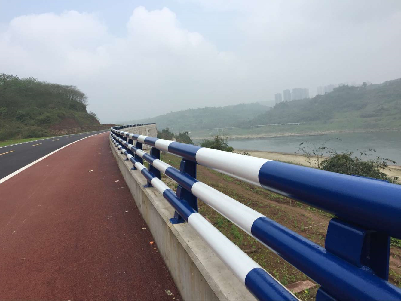 防撞護(hù)欄，防撞欄桿